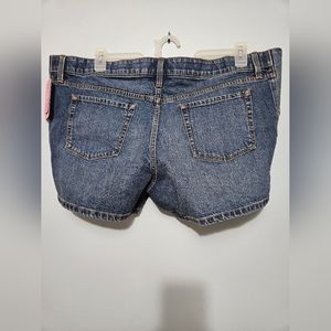 Isabel Maternity Stretch Denim Jean Shorts Size 16 #W-266